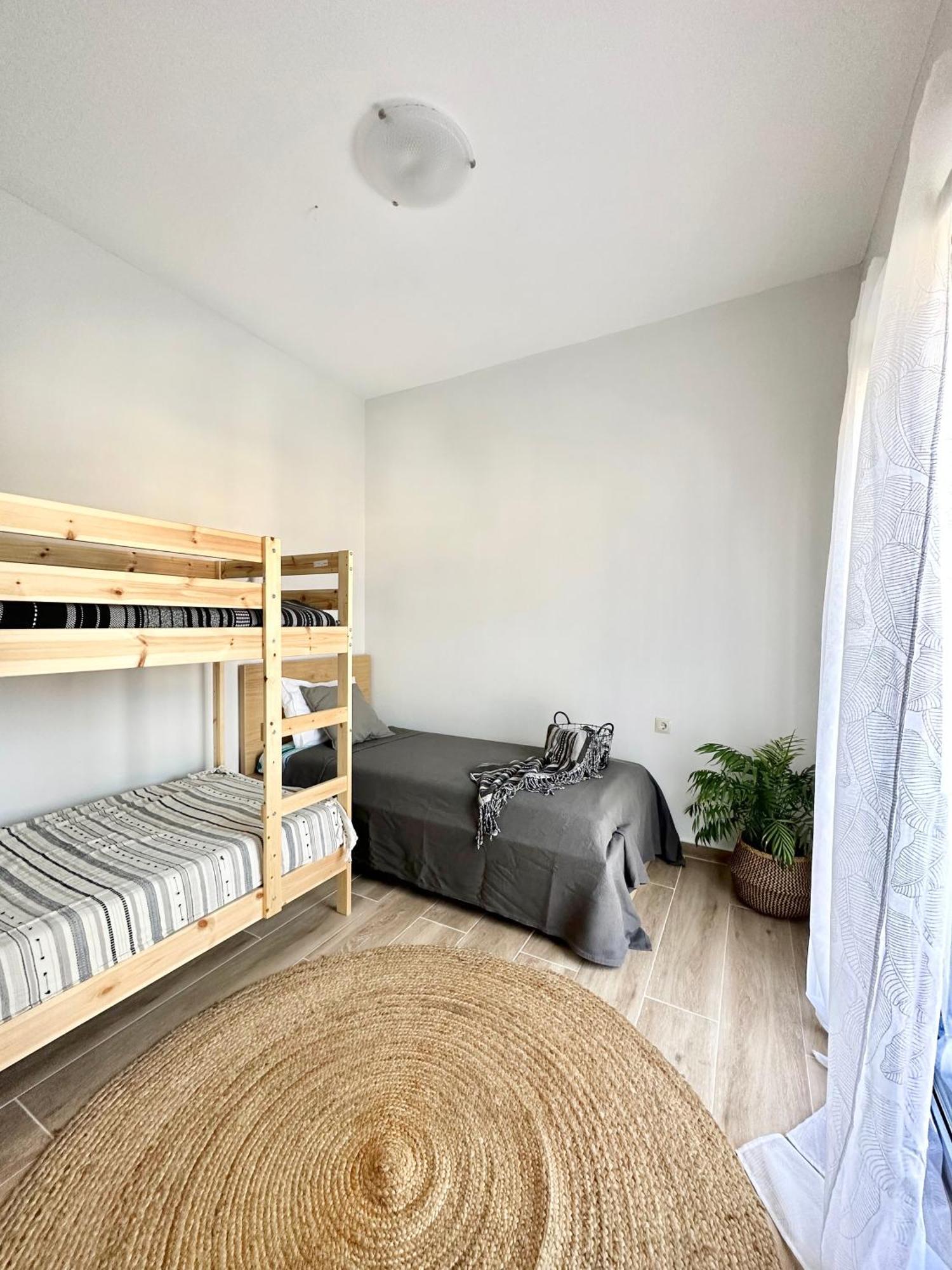 Exquisite 4-Bedroom Prestige Apartment Rhodes City Exterior photo